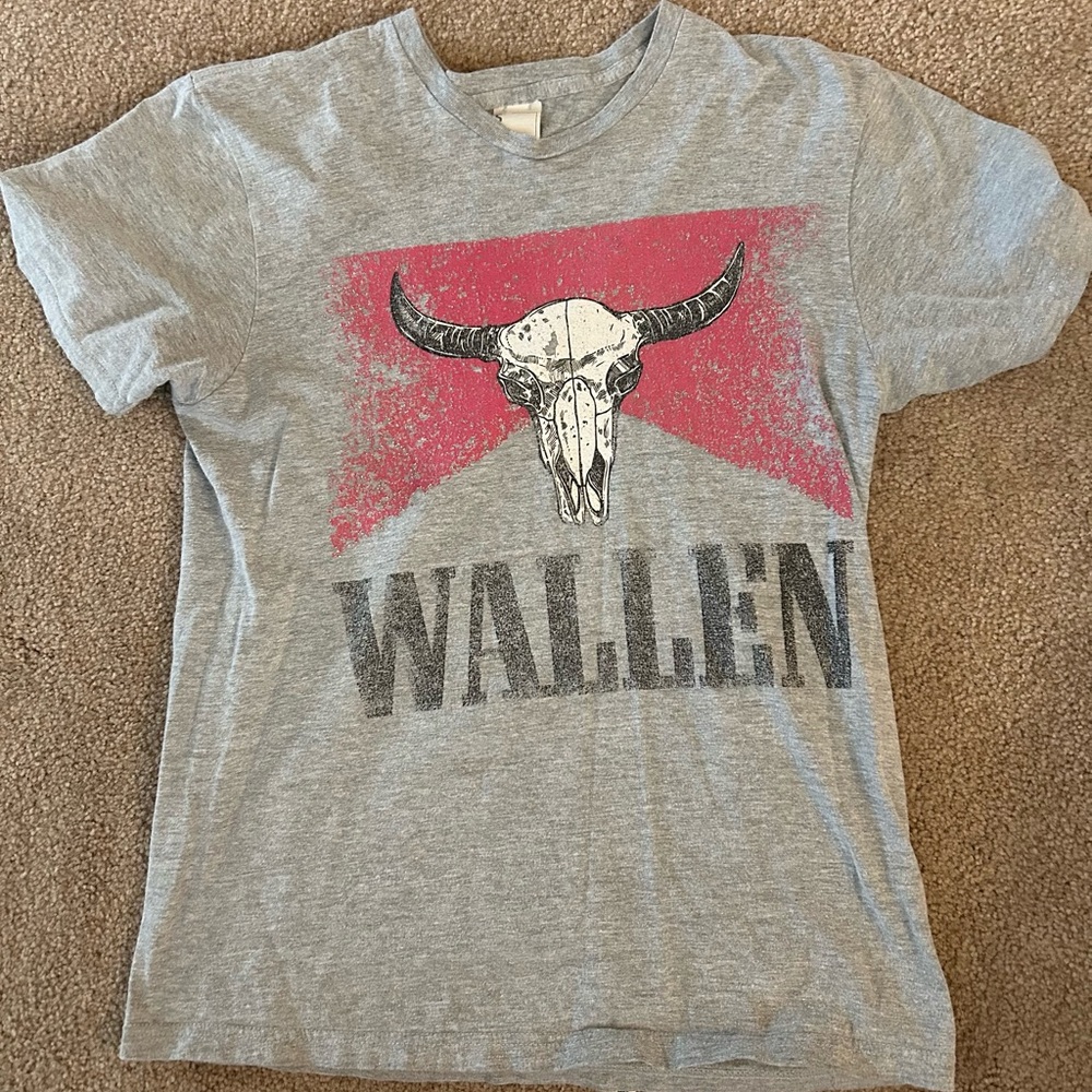 Wallen tee